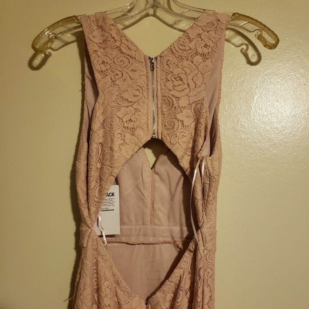 Formal lace maxi dress - Picture 2 of 2